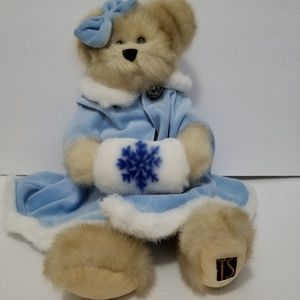 Trade Secrets Jointed Snowflake Bear Accessory